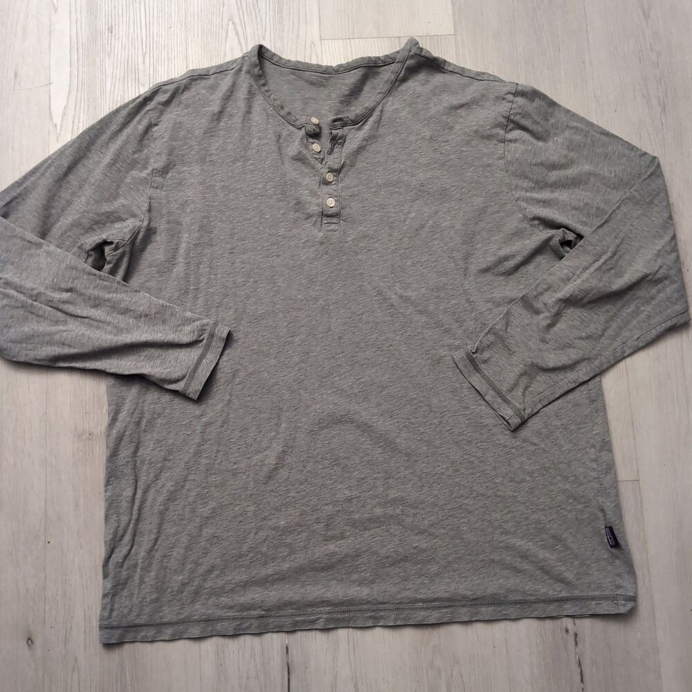 Patagonia Henley Mens Size XXL Long Sleeve Henley Pullover Gray Outdoors
